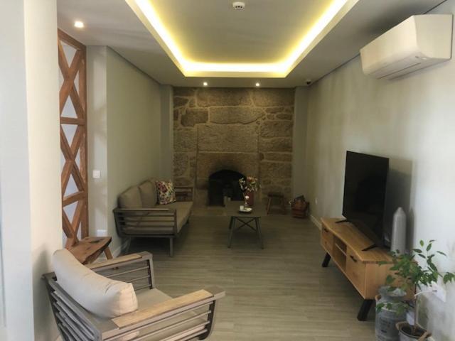 Hostel S. Miguel Fitncare غوآردا المظهر الخارجي الصورة