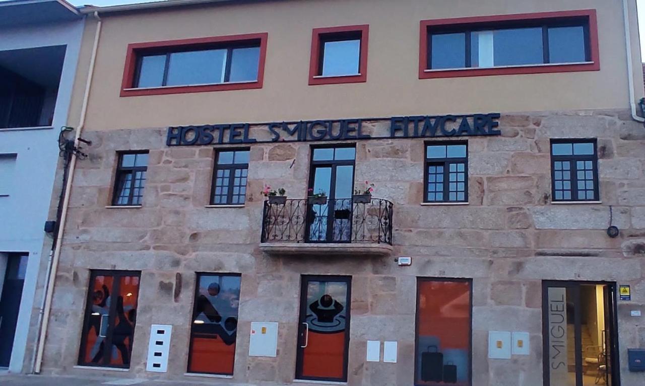 Hostel S. Miguel Fitncare غوآردا المظهر الخارجي الصورة